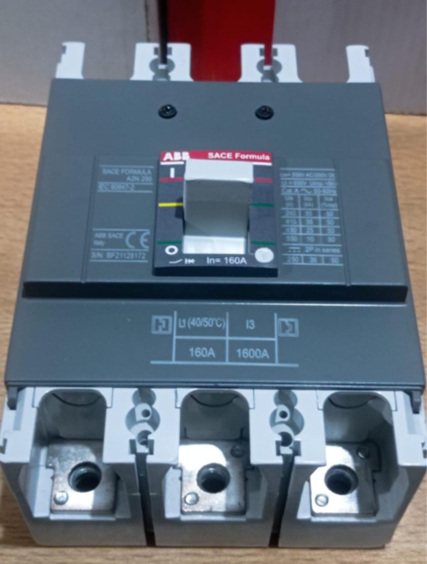 ABB SACE FORMULA A2N MCCB 3 Pole 160A-250A 36kA industrial circuit breaker.