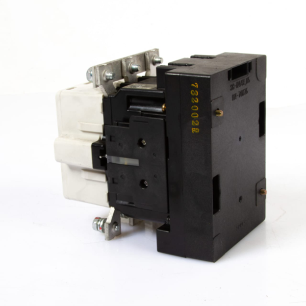 Fuji SC-N5 contactor 150A 55kW 75HP 3 Pole for heavy-duty motors.